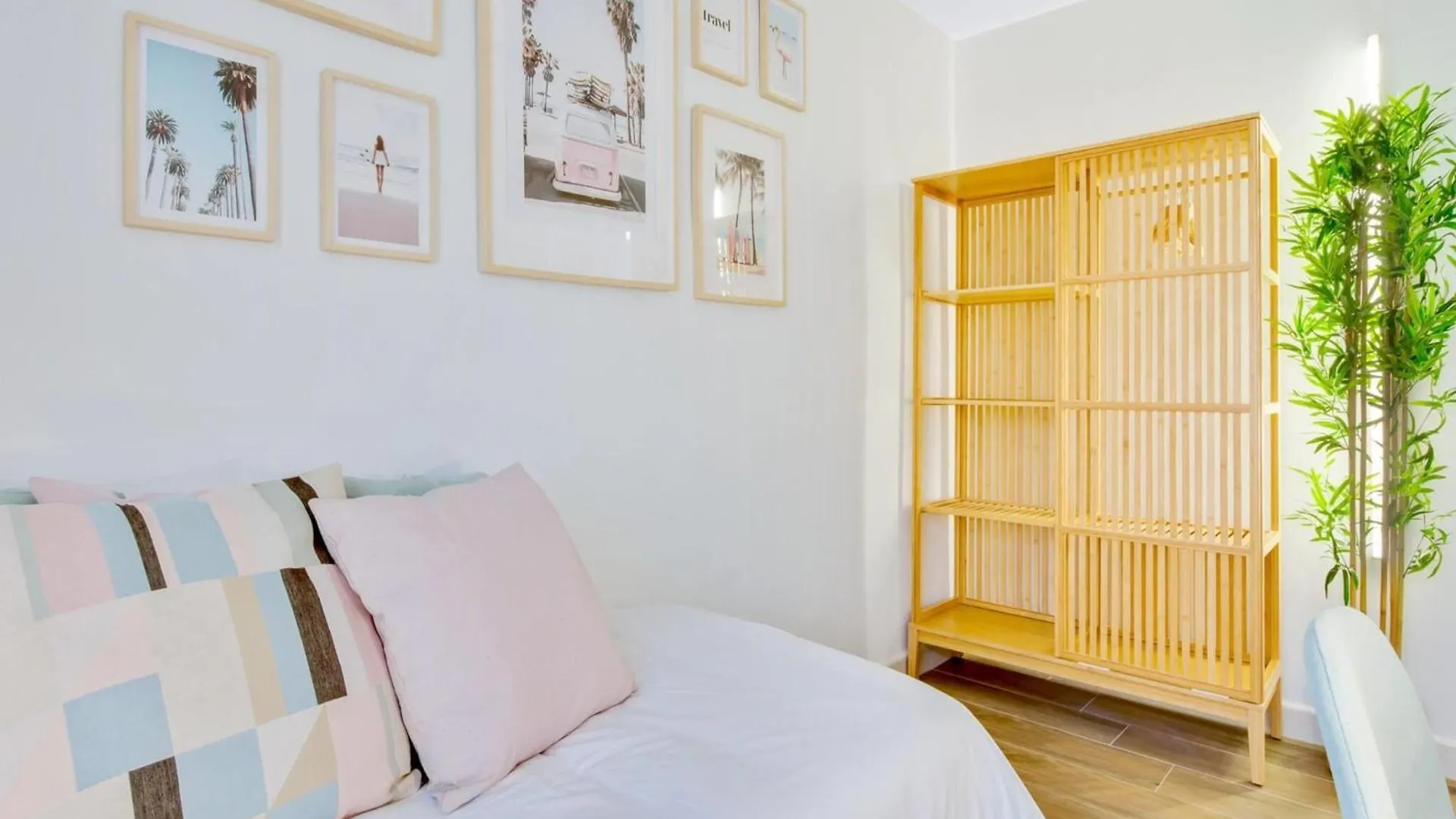 Apartment Near Playa De Bajondillo Торремолинос